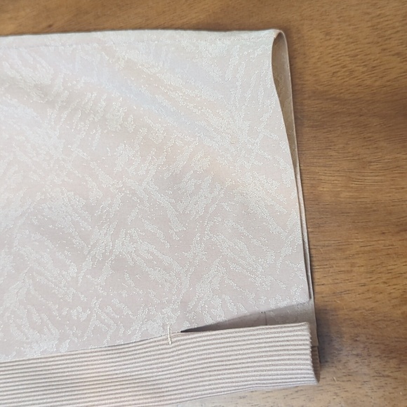 Athleta Brooklyn Textured Ankle Pants Blush Size 6 - Picture 4 of 7